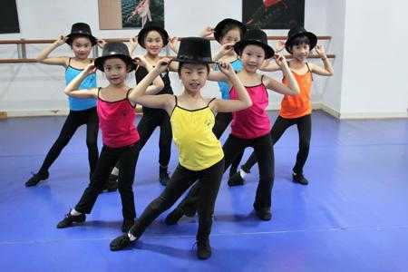 深圳附近舞蹈培训口碑比较好的有哪些？